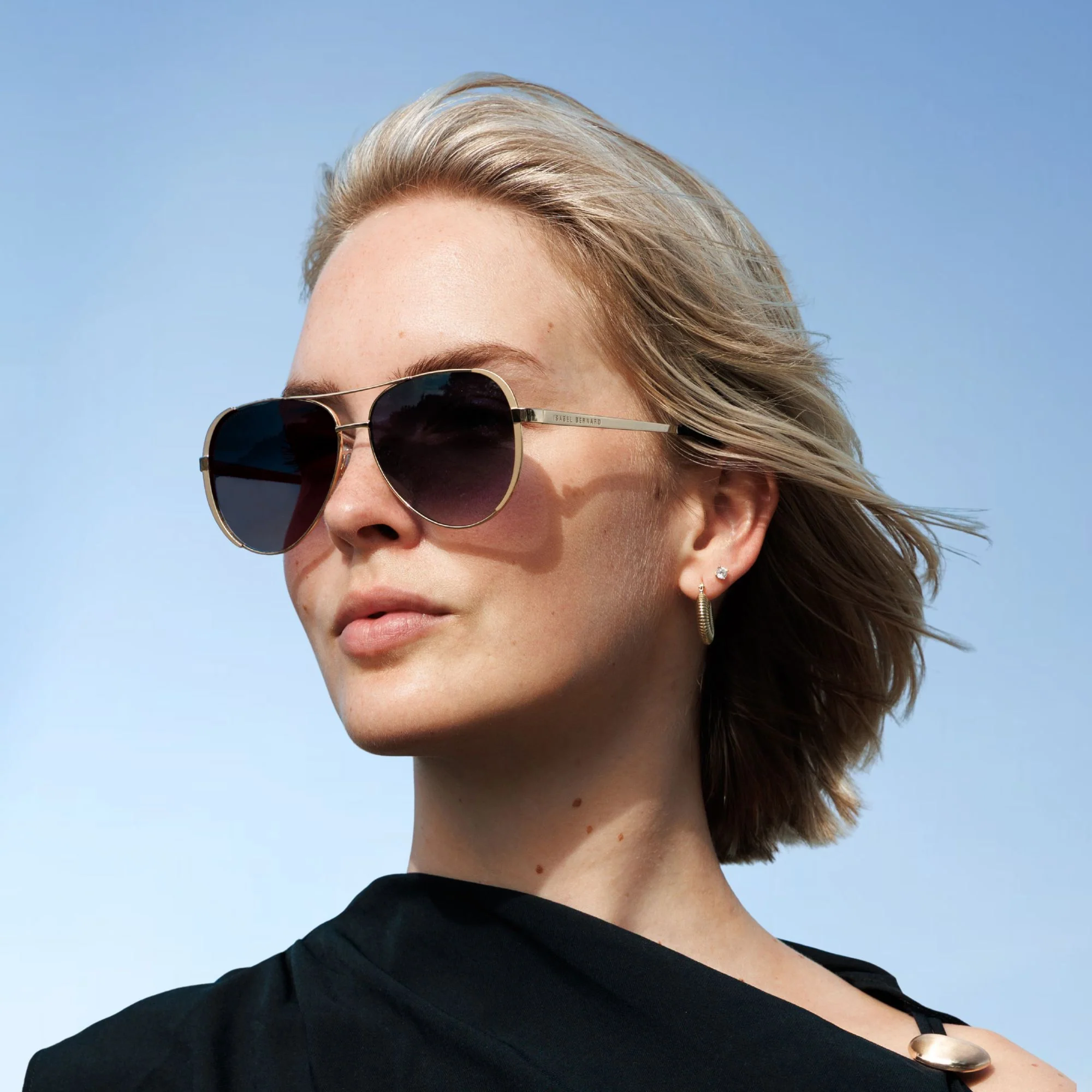 La Villette Ruby gold coloured aviator sunglasses with black lenses - Image 2